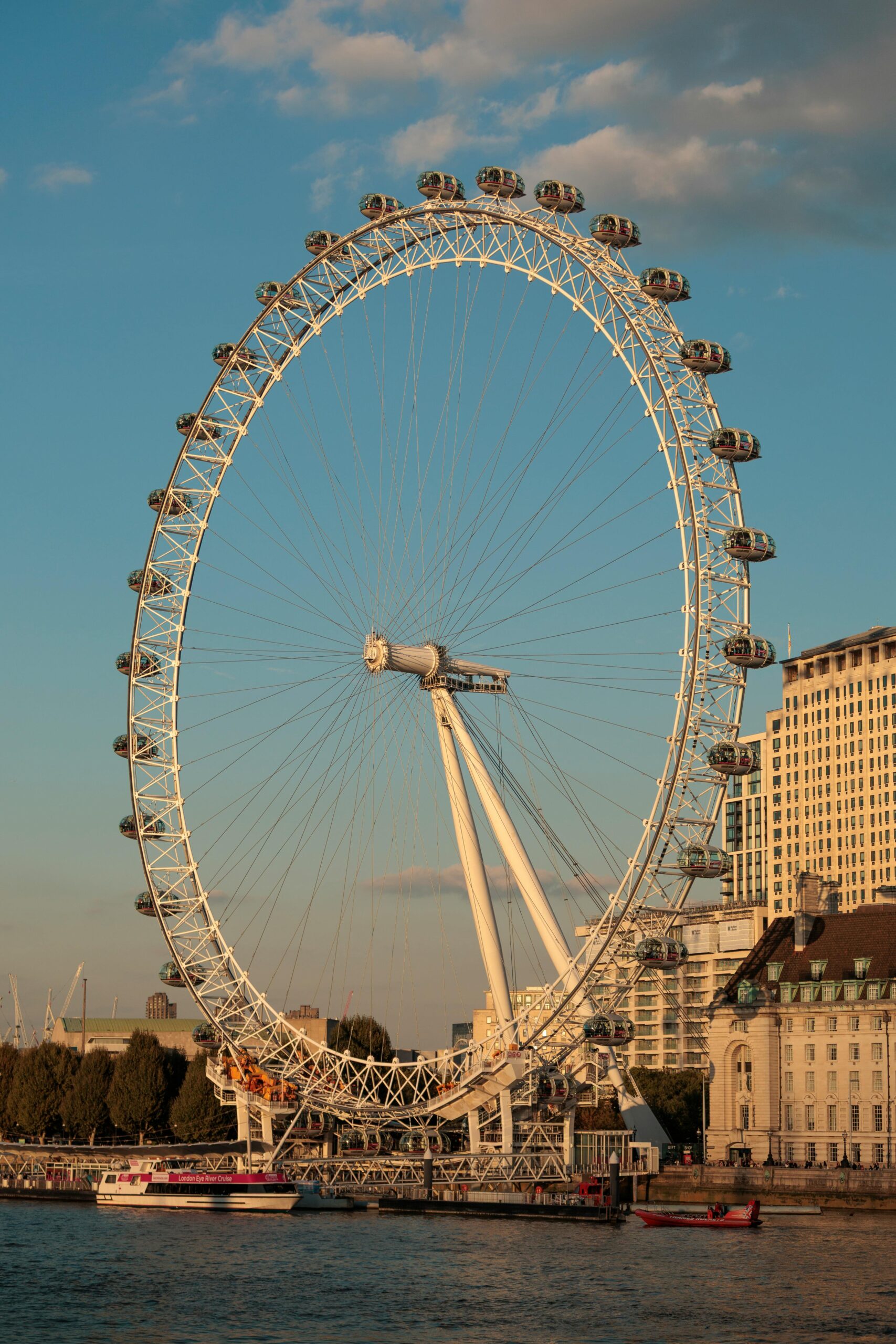 Private Thames Cruise London