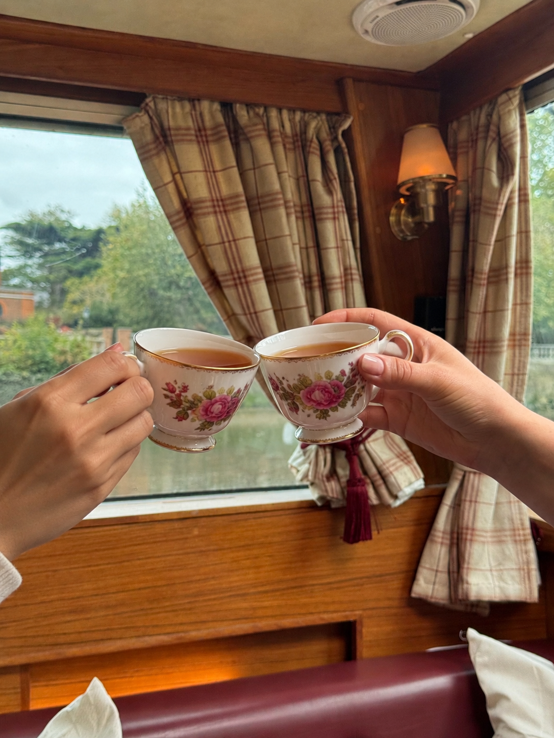 Private Afternoon Tea Cruise London